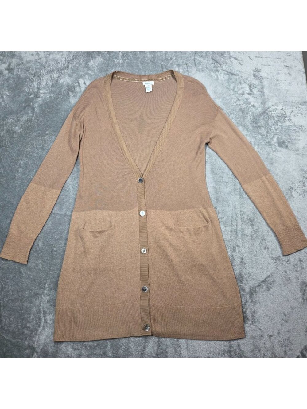 Sundance Cardigan Womens Medium Petite Tan Wool Blend Two Tone Preppy Sweater